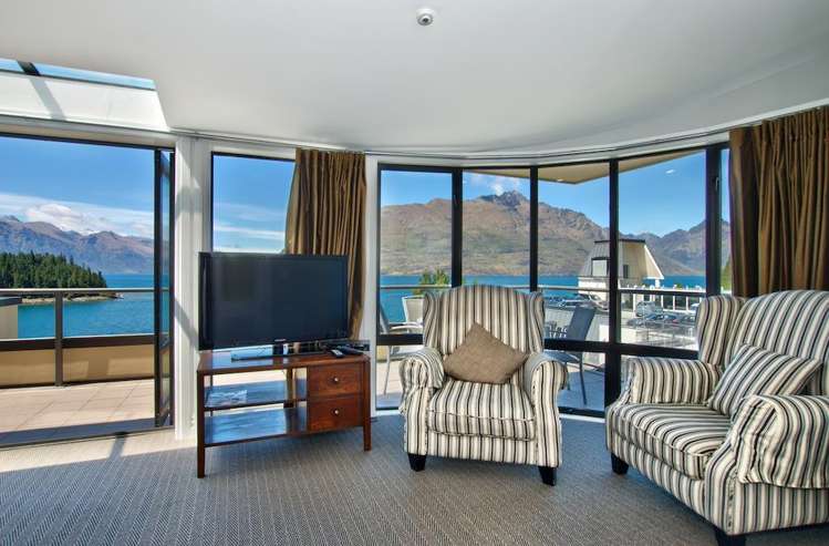 1005/34 Lake Esplanade Queenstown_12