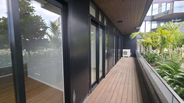 202/48 Esmonde Road_3