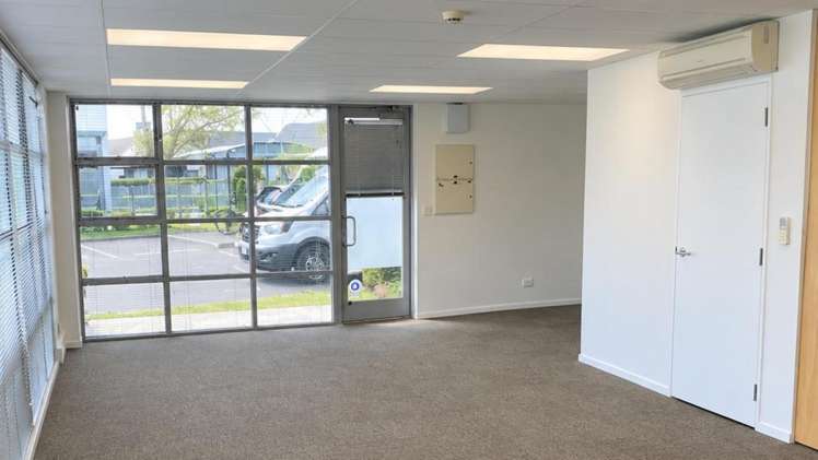 5/41 Sir William Pickering Drive Burnside_3