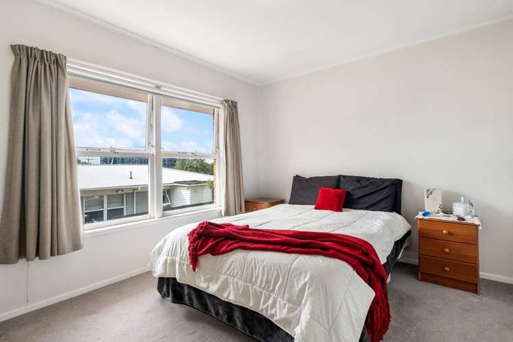 1/36 Ocean View Road Northcote_6