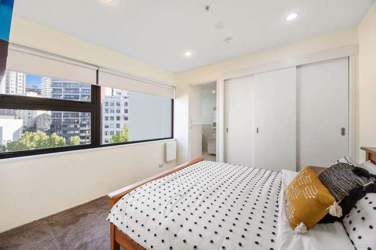 805/18 Beach Road Auckland Central_5