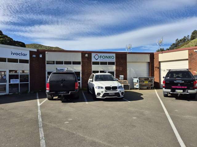 High-Profile Commercial Space with Exceptional Exposure