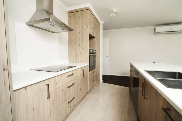 240 Dixon Road Fitzroy_4