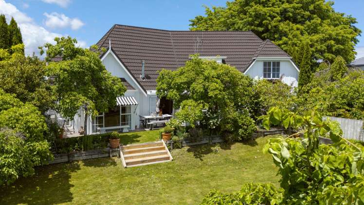 2/18 Pipi Street Two Mile Bay_12