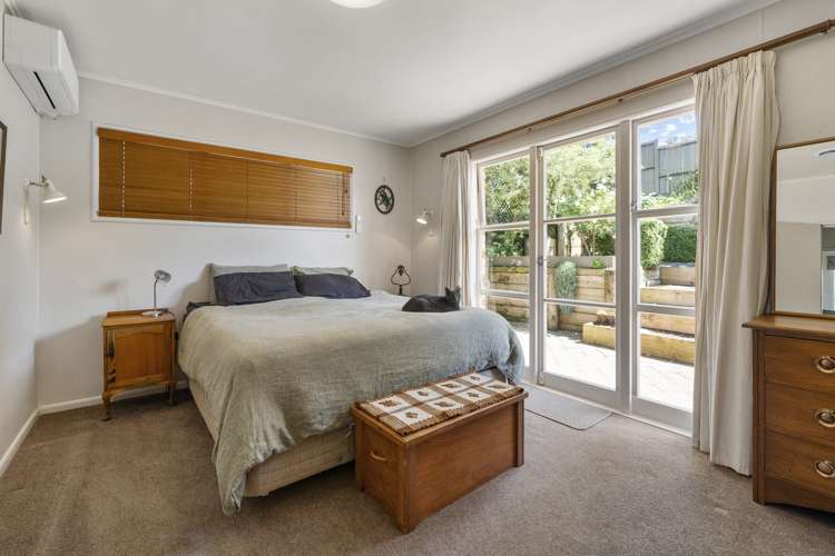 99 Lake Crescent Hamilton Lake_15