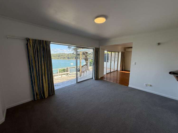 7 Ferry Road Stanmore Bay_6