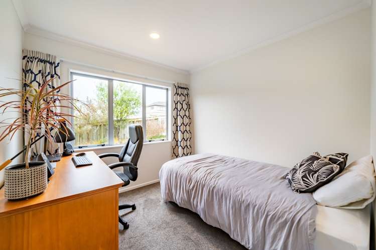 31 Te Puia Drive Aotea_23