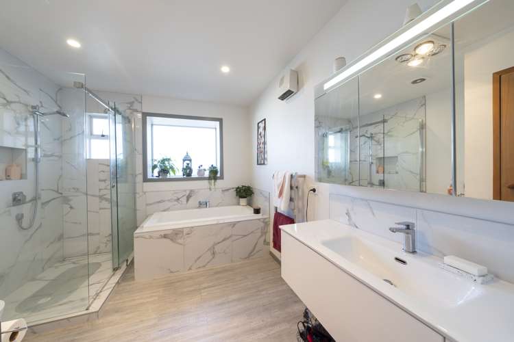 12 Rossiter Avenue Redwood_9