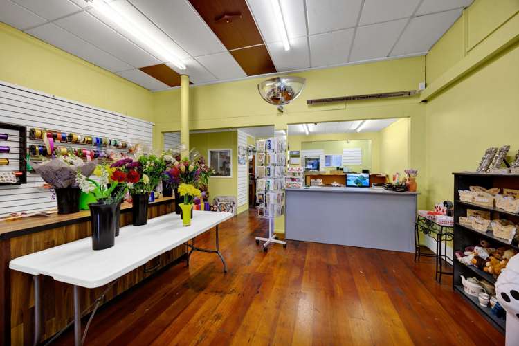 158 High Steet Hawera_12