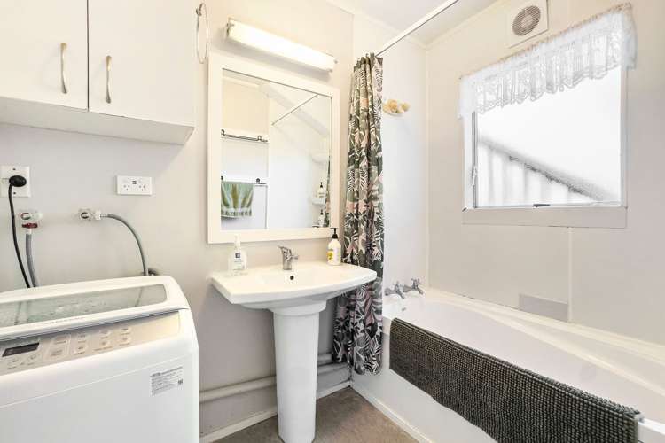 111C Grand Drive Remuera_8