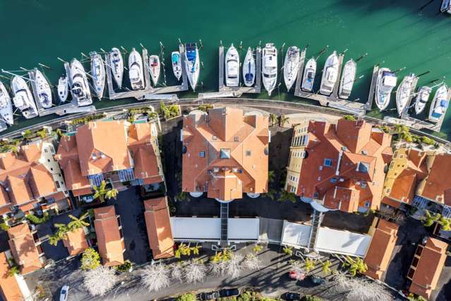 58-68 Harbour Village Drive Gulf Harbour_1