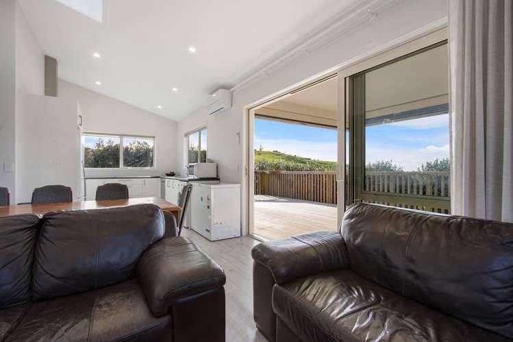 60 Hume Road Aongatete_17