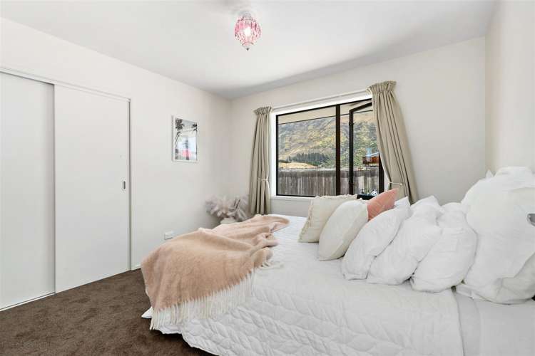 4 Judes Lane Lower Shotover_23