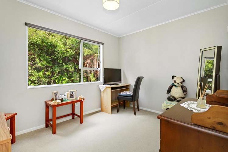 18 Mataura Grove Wainuiomata_8