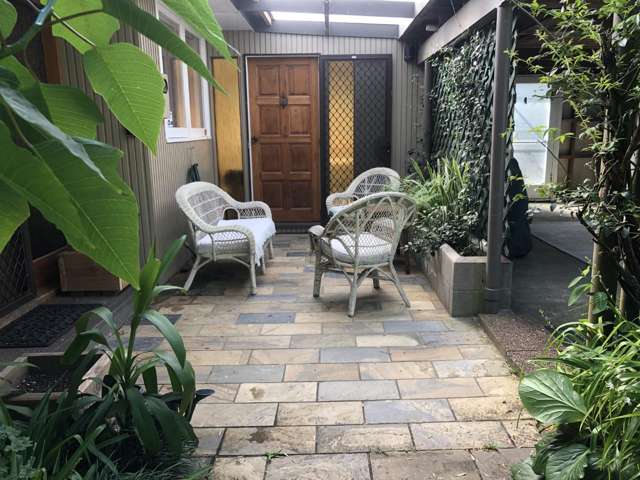 47 Weir Crescent Onerahi_4