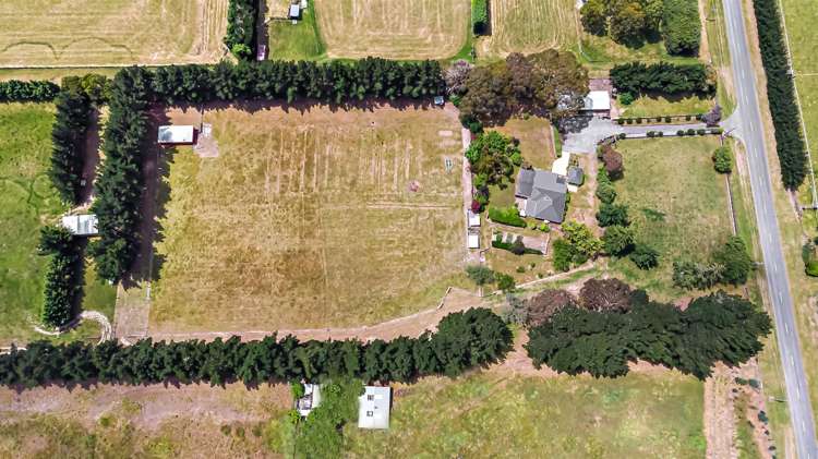 986 Selwyn Road Burnham_27