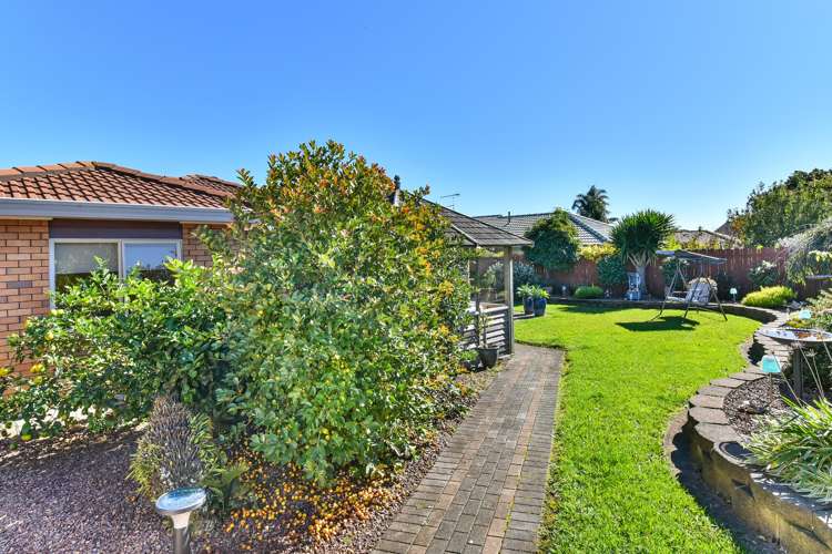 27 Tington Avenue Wattle Downs_24