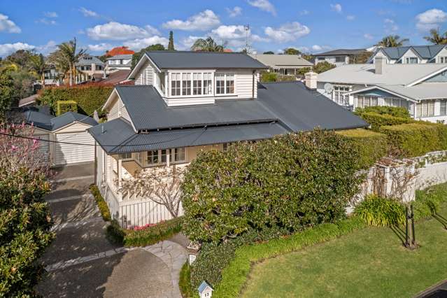 13 Cameron Street Takapuna_4