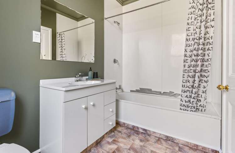 243 Oxford Street South Dunedin_7