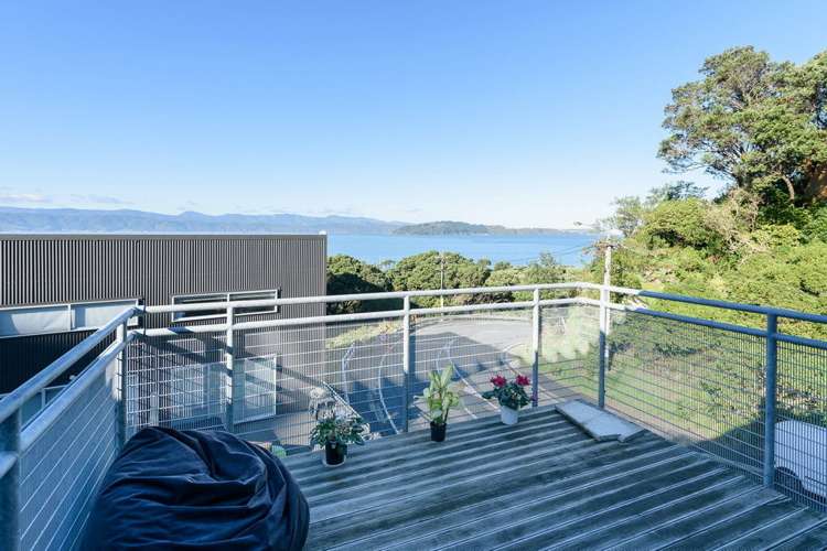 18/2 Onslow Road Khandallah_11