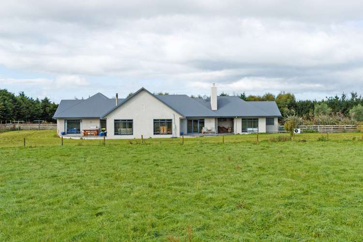 2001b Longburn Rongotea Road Longburn_5