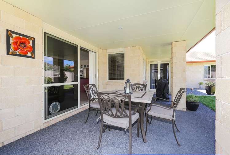 12 Keryn Place Frimley_13