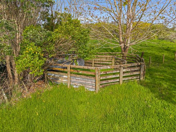 11 Te Pahi River Drive Paparoa_31