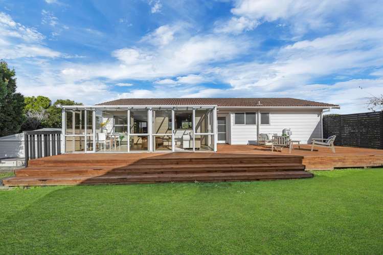 64 Monteith Crescent Remuera_1