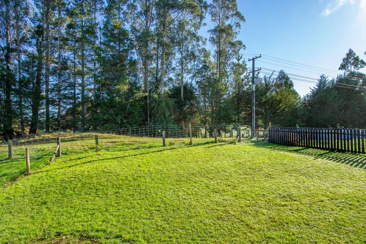 49 Patetere Street Mamaku_15