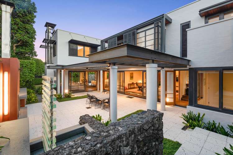 8 Shipherds Avenue Epsom_6