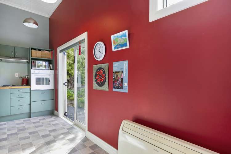 7 City Road Roslyn_12