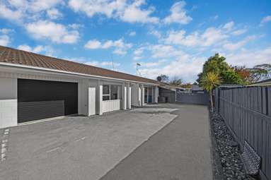 2/26 AIRFIELD ROAD_3