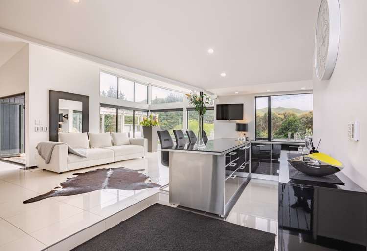 20 Coroglen Rise Pukerua Bay_5