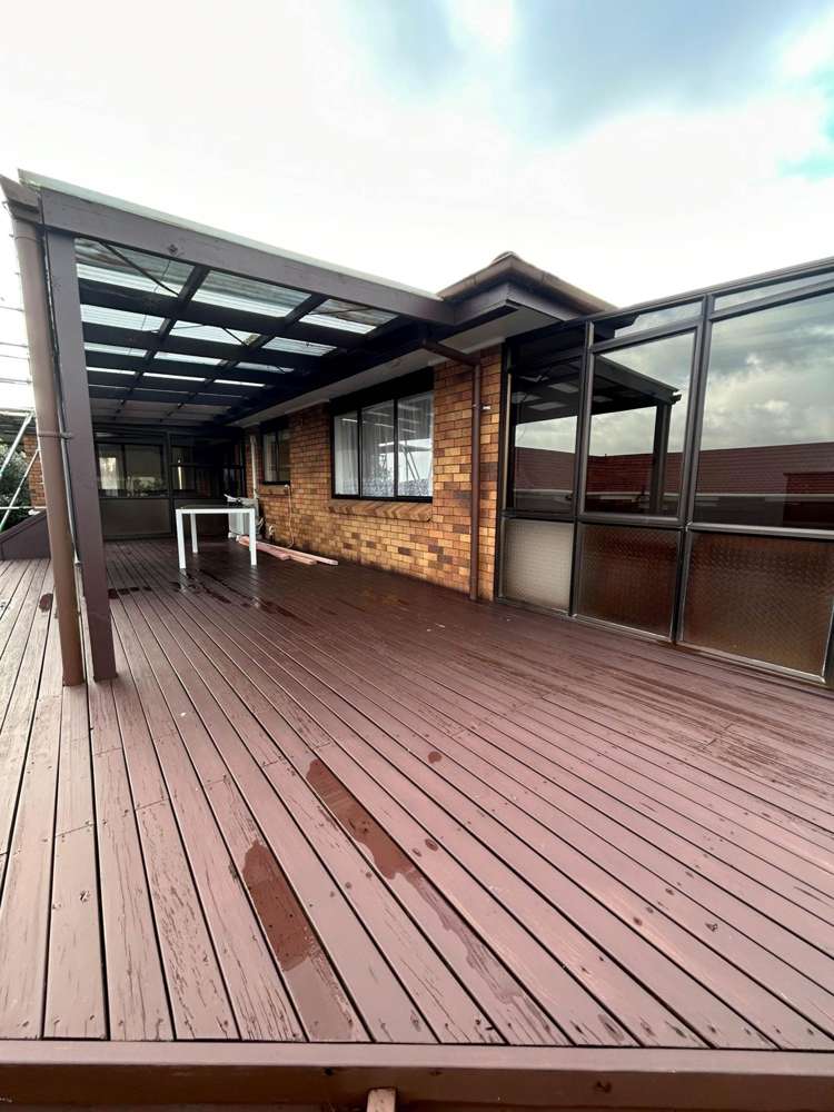 94 Dalwhinnie Parade Highland Park_14