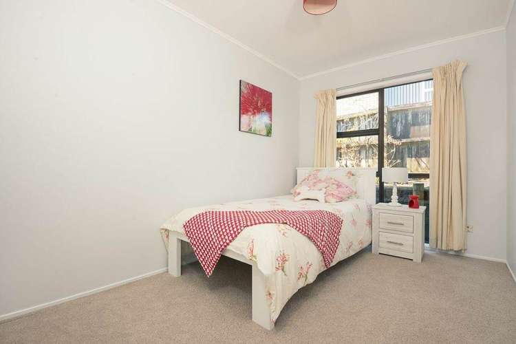 13 Unsworth Drive Unsworth Heights_18