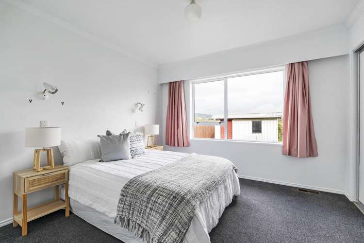 54 Wairau Road Oakura_12