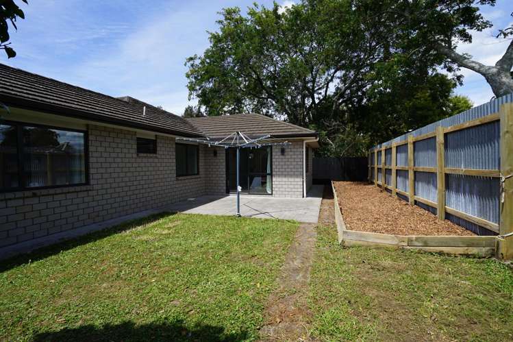 8 Berkley Avenue Hillcrest_24