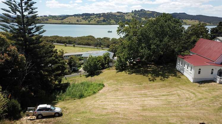 46 Yarborough Street Kohukohu Rd1_13