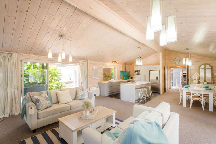 203 Kenwood Drive Matarangi_9