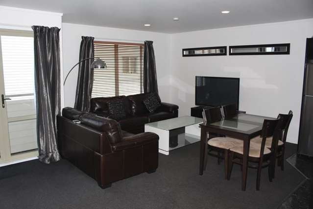 13/8 Rendall Place Eden Terrace_4