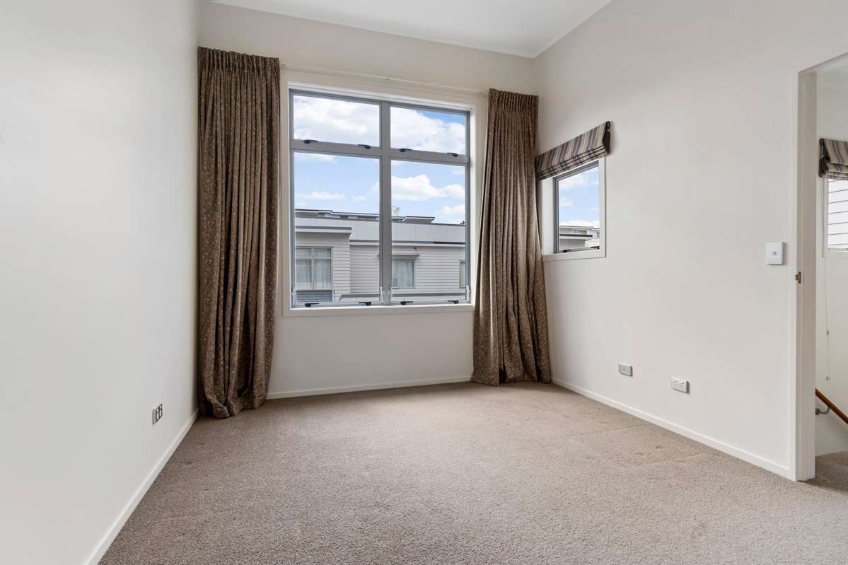29/3 Wagener Place_1