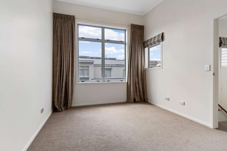 29/3 Wagener Place_4