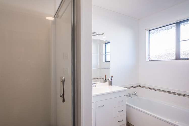 20 Awanui Drive Waikanae_19