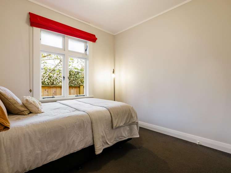 53 Brookfield Street Hamilton East_13