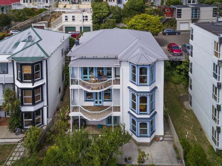 18 Maarama Crescent Aro Valley_14