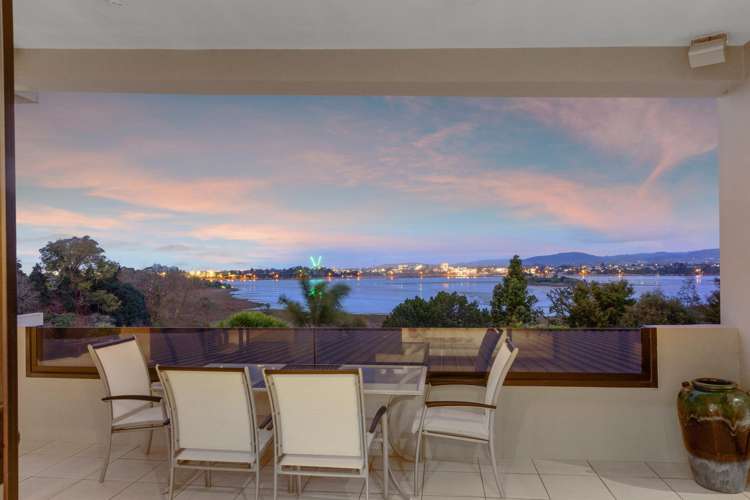 3/228 Grange Road Otumoetai_2