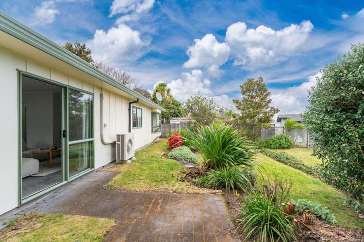 9B Ingle Avenue Waipahihi_19