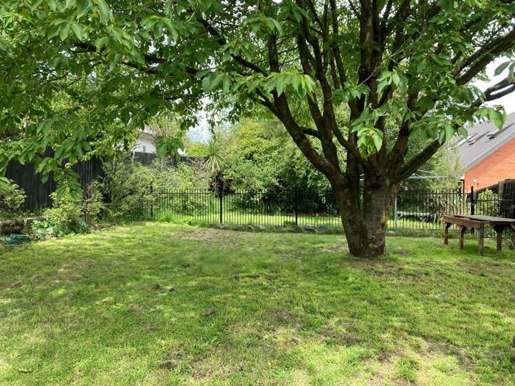 202 England Street Linwood_12