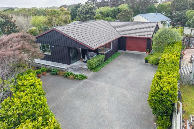 7 Dodds Crescent Otaki Beach_10