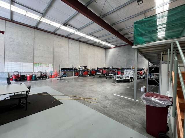 Unit L/138 Plunket Avenue Manukau_2